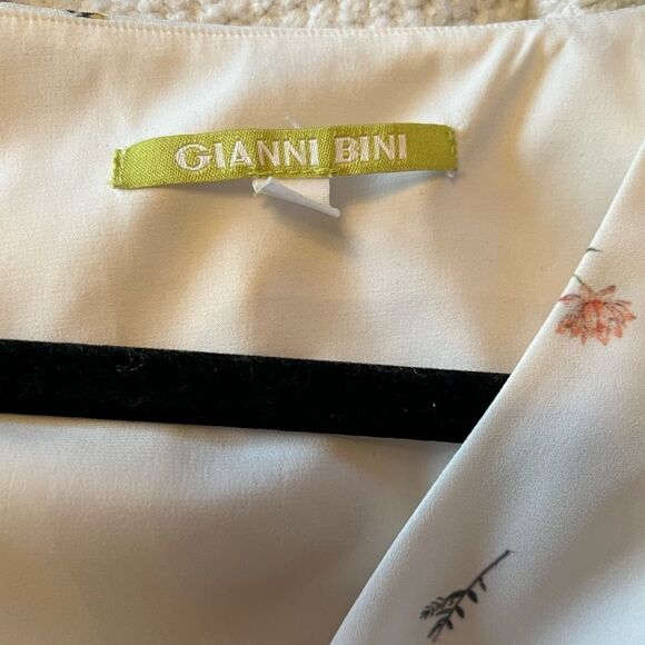 Gianni Bini dress white with floral pattern - Picture 5 of 11